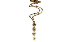 Load image into Gallery viewer, Gold Daisy Necklace