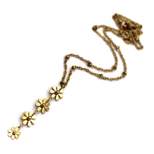 Load image into Gallery viewer, Gold Daisy Necklace