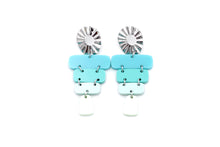 Load image into Gallery viewer, Ombre Dangle Earrings