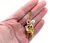Load image into Gallery viewer, Peace Hand Necklace
