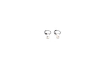 Load image into Gallery viewer, Pearl Leverback Earrings