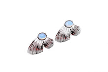 Load image into Gallery viewer, Oversized Wing Post Earrings