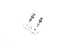 Load image into Gallery viewer, Daisy Rhinestone Earrings
