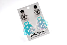 Load image into Gallery viewer, Floral Ghost Earrings