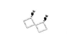 Load image into Gallery viewer, Textured Diamond Earrings