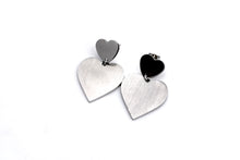 Load image into Gallery viewer, Heart Earrings