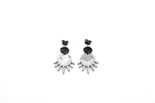 Load image into Gallery viewer, Round Spike Earrings