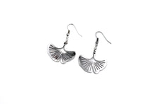 Load image into Gallery viewer, Ginkgo Earrings