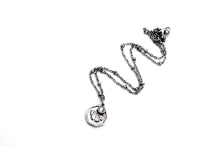 Load image into Gallery viewer, Minimalist Butterfly Necklace