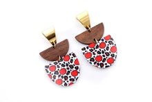 Load image into Gallery viewer, Apple Earrings, Apple Jewelry, Apple Dangle Earrings, Teacher Earrings, Teacher Gifts, Teacher Appreciation, Teacher Thank You, Apple Gift