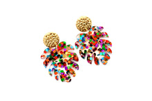 Load image into Gallery viewer, Glitter Monstera Earrings