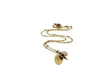 Load image into Gallery viewer, Leaf Oval Charm Necklace