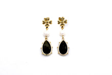 Load image into Gallery viewer, Labradorite Dangle Earrings
