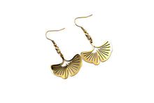 Load image into Gallery viewer, Ginkgo Earrings