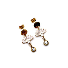 Load image into Gallery viewer, Deco Earrings