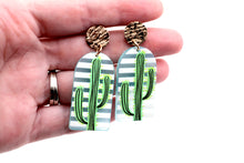 Load image into Gallery viewer, Green Cactus Earrings