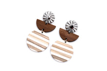 Load image into Gallery viewer, White Wood Earrings