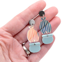 Load image into Gallery viewer, Cactus Dangle Earrings