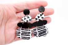 Load image into Gallery viewer, Black White Earrings