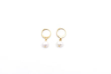 Load image into Gallery viewer, Pearl Leverback Earrings