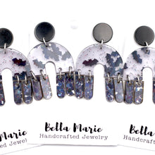 Load image into Gallery viewer, Glitter Bat Earrings