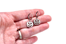 Load image into Gallery viewer, Silver Pumpkin Earrings