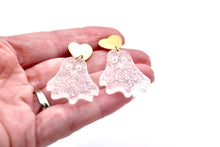 Load image into Gallery viewer, Glitter Ghost Earrings