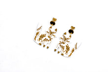 Load image into Gallery viewer, Boho Fox Earrings