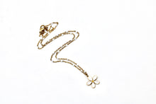 Load image into Gallery viewer, White Enamel Daisy Necklace