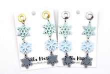 Load image into Gallery viewer, Cute Snowflake Earrings