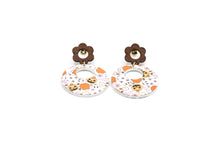 Load image into Gallery viewer, Retro Print Halloween Earrings