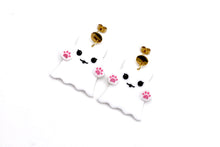 Load image into Gallery viewer, Cat Ghost Earrings