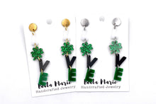 Load image into Gallery viewer, Clover Love Earrings