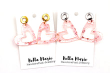 Load image into Gallery viewer, Pink Glitter Heart Earrings