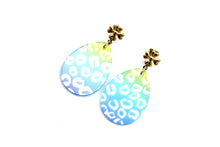 Load image into Gallery viewer, Leopard Print Egg Earrings