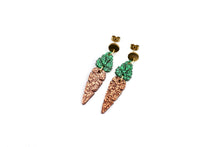 Load image into Gallery viewer, Carrot Earrings