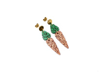 Load image into Gallery viewer, Carrot Earrings