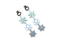 Load image into Gallery viewer, Cute Snowflake Earrings
