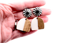 Load image into Gallery viewer, Color Block Earrings
