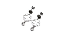 Load image into Gallery viewer, Quatrefoil Earrings
