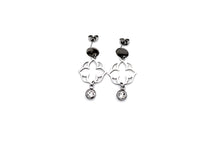 Load image into Gallery viewer, Quatrefoil Earrings
