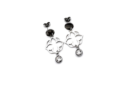 Quatrefoil Earrings