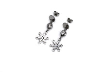 Load image into Gallery viewer, Silver Snowflake Earrings
