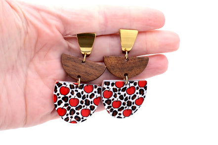 Apple Earrings, Apple Jewelry, Apple Dangle Earrings, Teacher Earrings, Teacher Gifts, Teacher Appreciation, Teacher Thank You, Apple Gift