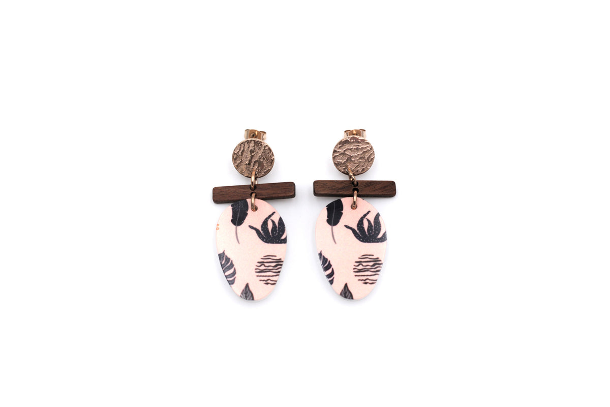 Tropical Leaf Dangles