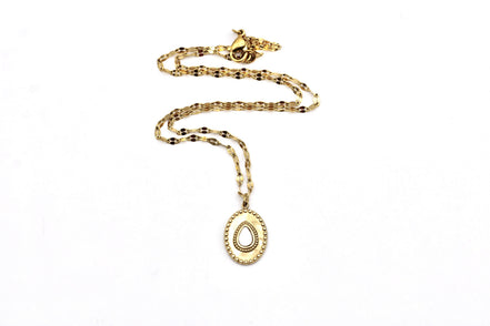 Gold Oval Boho Necklace