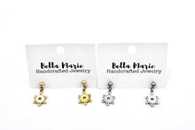 Load image into Gallery viewer, Dainty Snowflake Earrings
