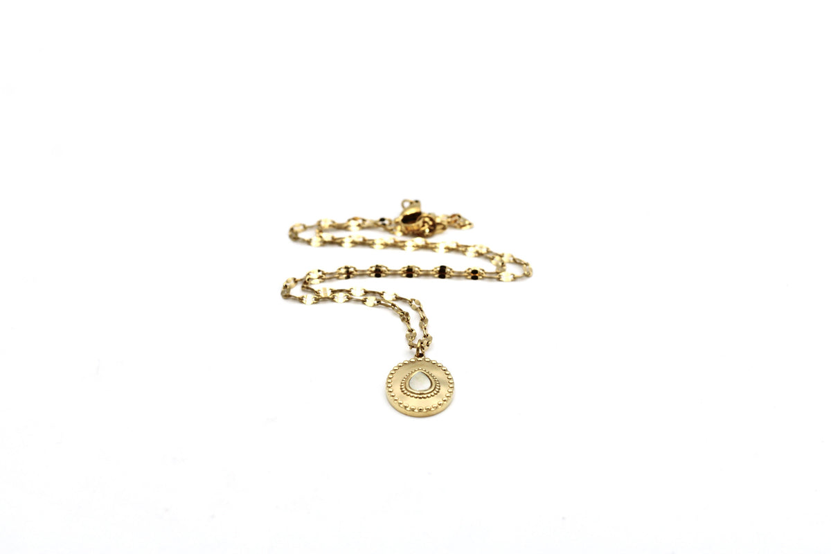 Gold Oval Boho Necklace