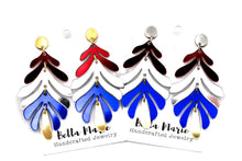 Load image into Gallery viewer, Patriotic Metallic Dangle Earrings
