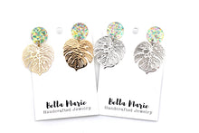 Load image into Gallery viewer, Filigree Monstera Earrings
